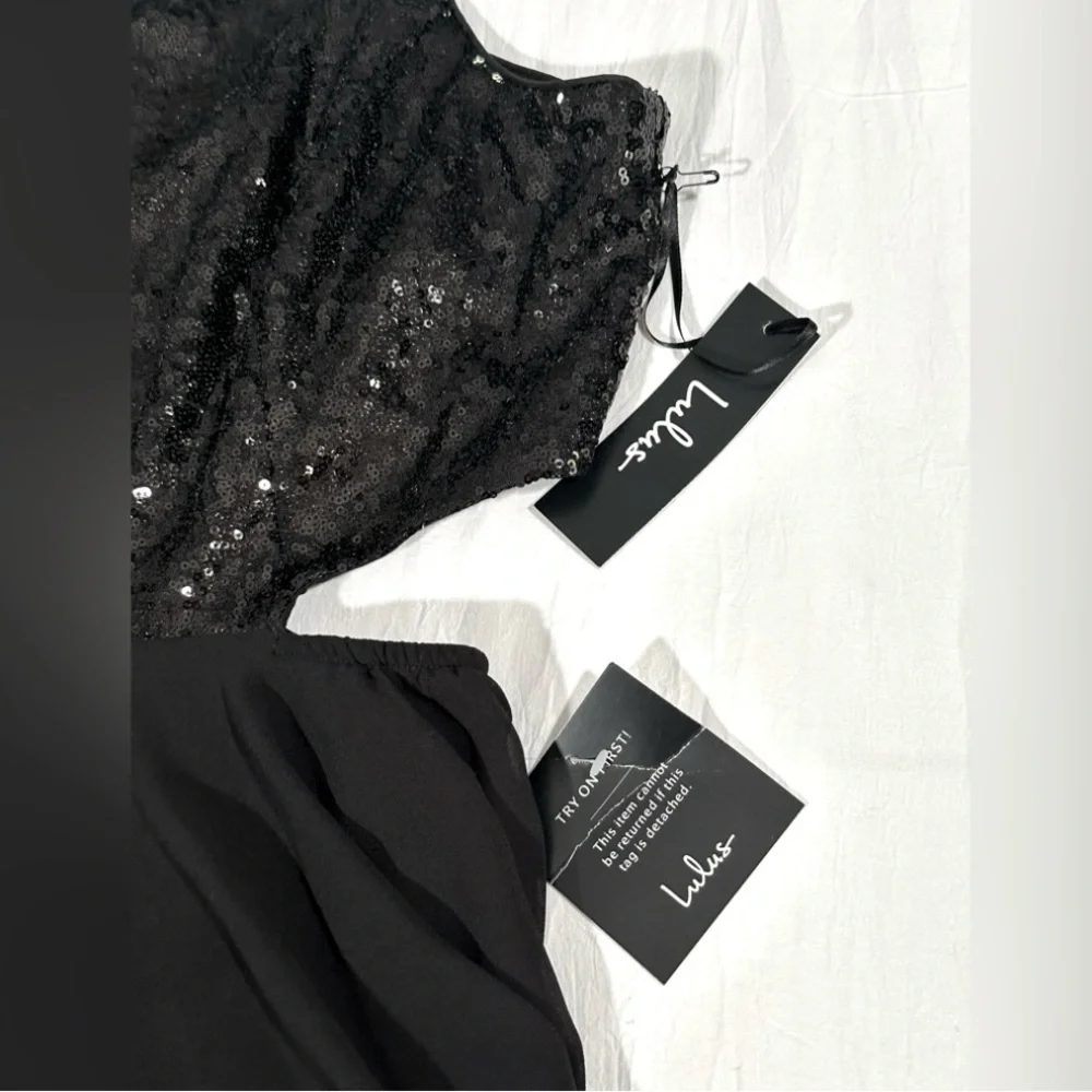 Lulus Life Illuminated Black Sequin Cutout Skater Dress Size L NWT Homecoming - Picture 4 of 13